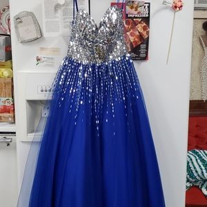 A "Jovani" size 4 dress
